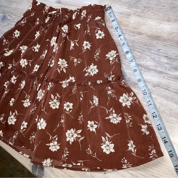 NWOT Paper Crane Ruffle Mini Skirt - Picture 8 of 12